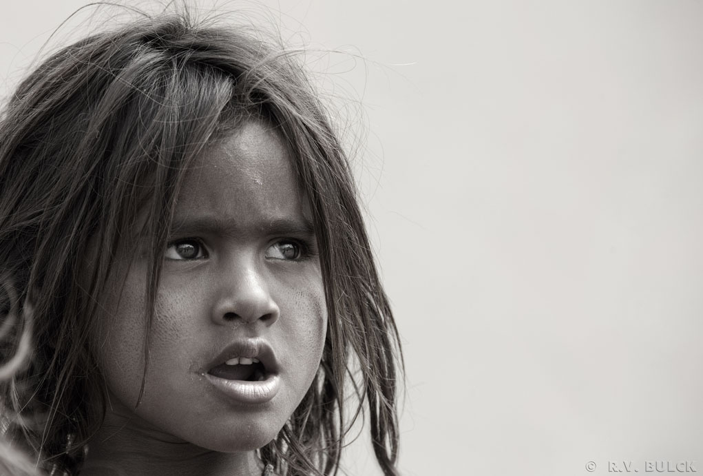 Indian Child (Madhya Pradesh)  [ © R.V. Bulck ]